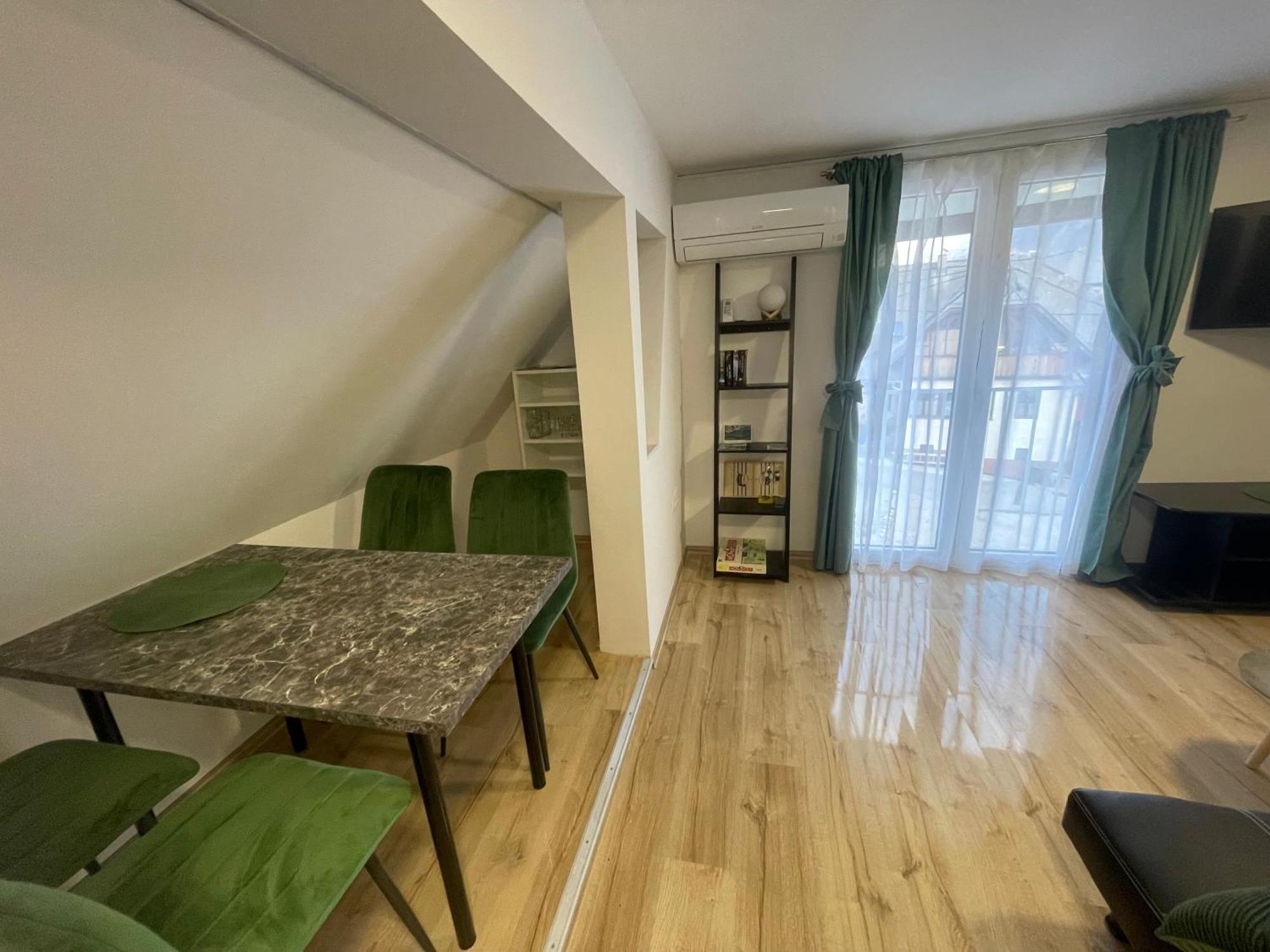 Apartma Tonii ボヴェツ エクステリア 写真